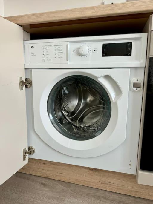 Studio Moderne Et Tout Equipe, Proche Du Rer, Paris & Aeroport D'Orly En 20 Min, Lit Bebe Sur Demande Vitry-sur-Seine Ngoại thất bức ảnh